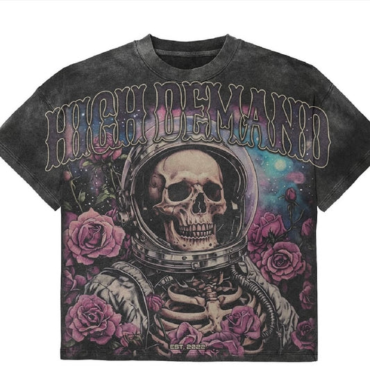 Astronaut&roses tee